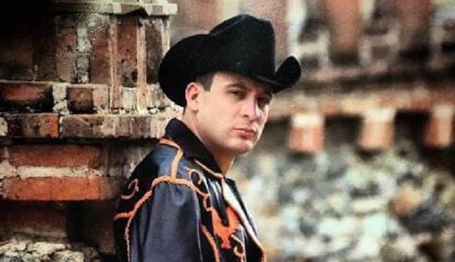valentin elizalde life and death of the singer 5 facts worth knowing